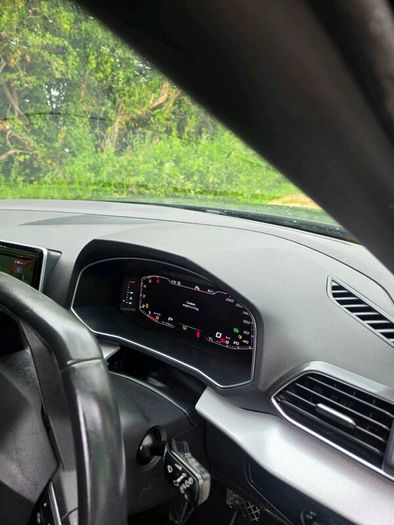 212 Seat Tarraco DSG 2 seat Commercial