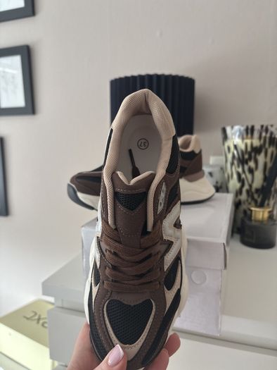 Ladies runners brand new