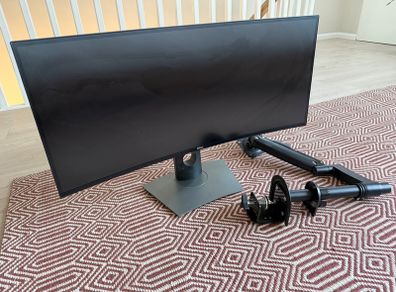 Dell UltraSharp U3417W 34 4K + arm