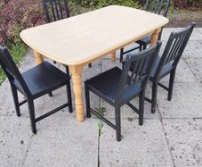 Oak Table+chairs