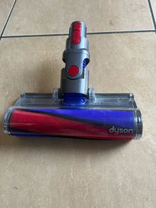 Dyson head