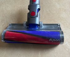Dyson head