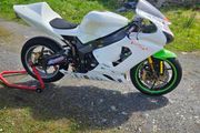 Motorcycle brackers lots off parts available