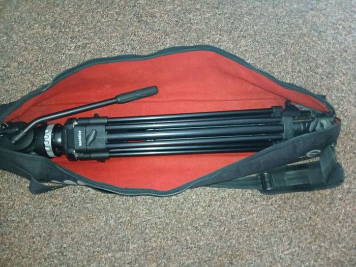 Sachler Ace M Tripod