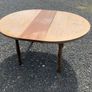 Round Extending Table Image 3