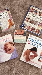 Pregnancy books - your complete guide - set of 5