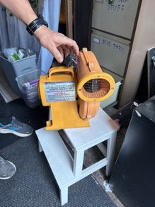bouncy castle blower