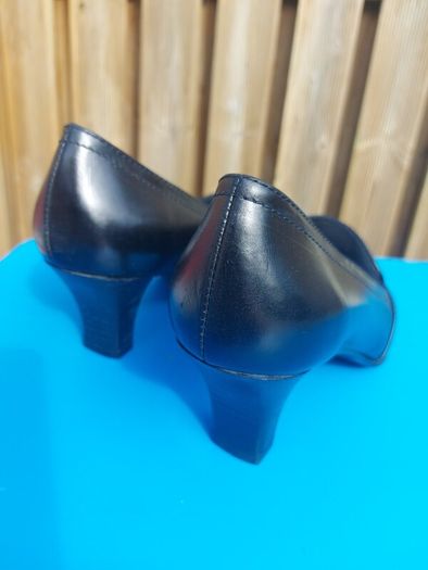 Ladies real leather shoes heels Roberto Gonzalez Spanish leather size 39.5 uk 6 SALE