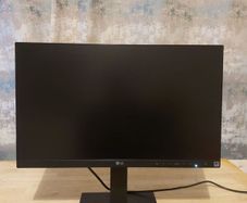 LG 24" monitor