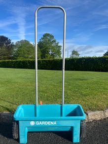 Gardena Spreader 12.5 L