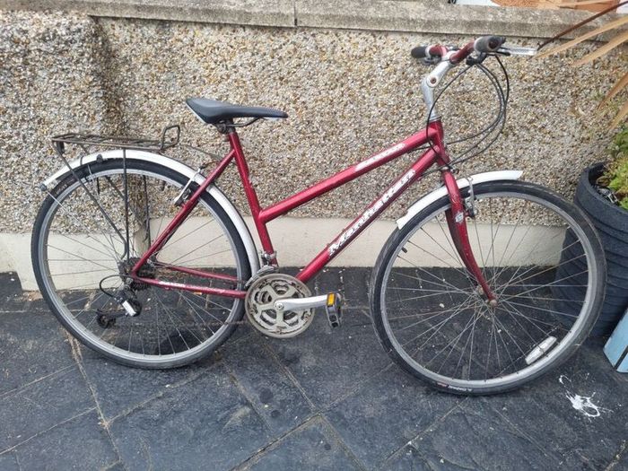 bike  needs fixing