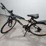 hybrid bicycle size M. Image 9