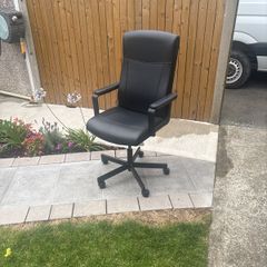 office chair swivel.