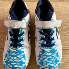 Umbro stud football boots