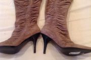 Knee High Dusty Pink Suede Boots size 6