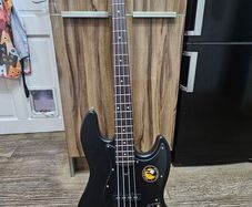 Marcus Miller V3 BKS 2nd Gen