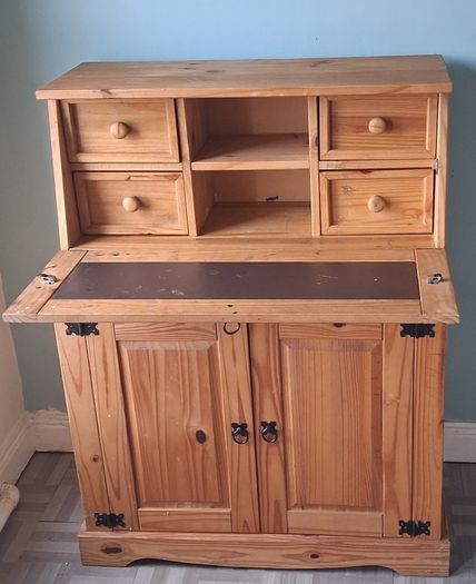 Mexican Pine Bureau Dresser
