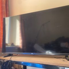 JVC 40 inch smart TV