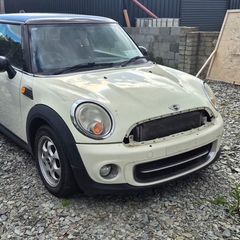 mini cooper D for  breaking