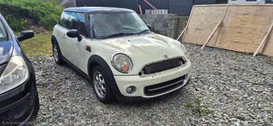 mini cooper D for  breaking