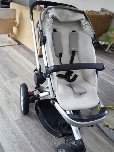 Quinny Buzz buggy and carry cot