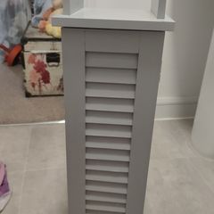toilet roll holders