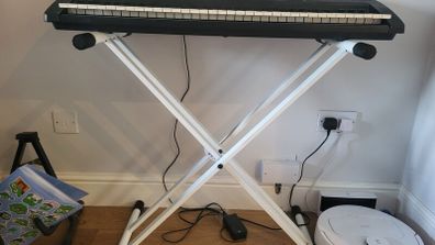Double-X Keyboard Stand