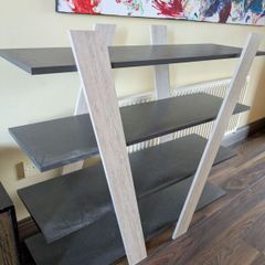 Shelving unit