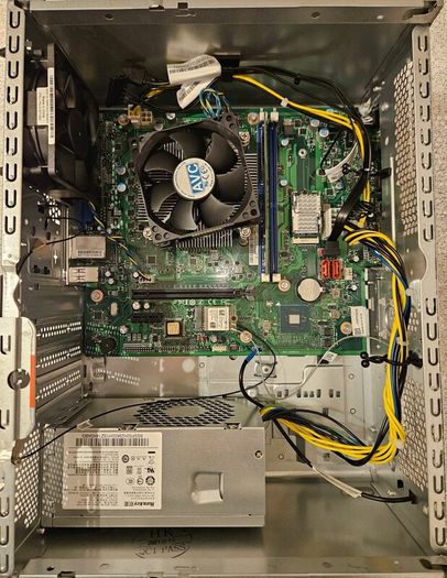 Desktop Pc, I3 4.4 Ghz, 256gb Ssd, 4 Gb Ram, Win11