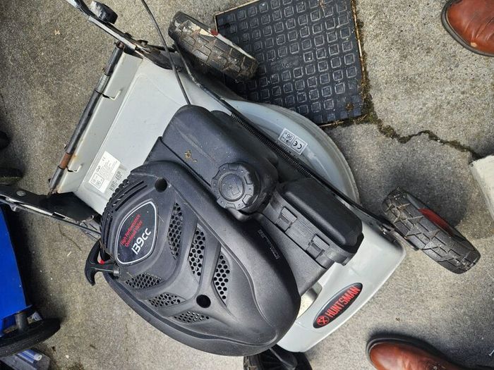 Lawnmower