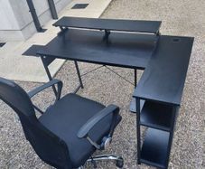 Computer Desk / Gaming Desk and Chair