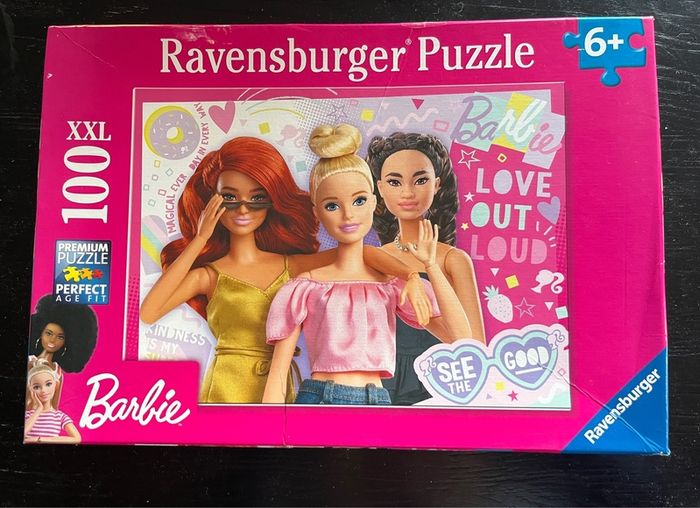 Ravensburger Barbie 100 Piece Jigsaw Puzzle EUC