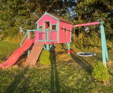 Treehouse, 2 swings, climbing frame and slide