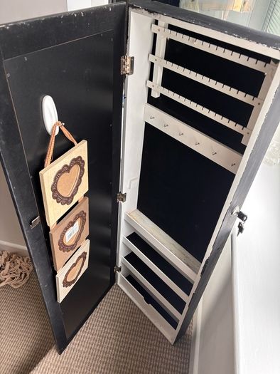 jewellery cabinet - free for collection