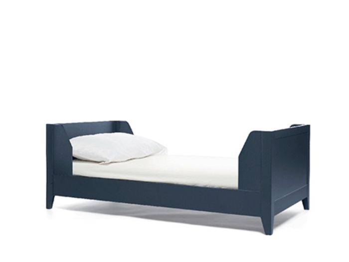 Mamas & Papas Melfi Cot Bed (Midnight/Navy) inc. premium mattress