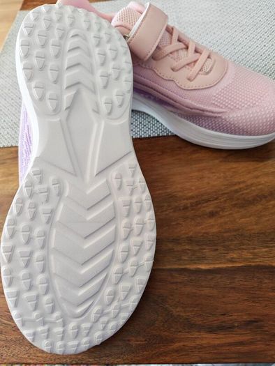 sport shoes