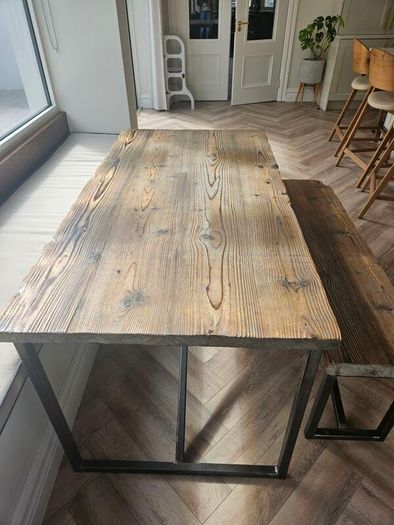 Barrell & Gunn dining table and bench