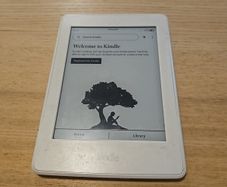 Kindle Paperwhite 7th Gen with Ads