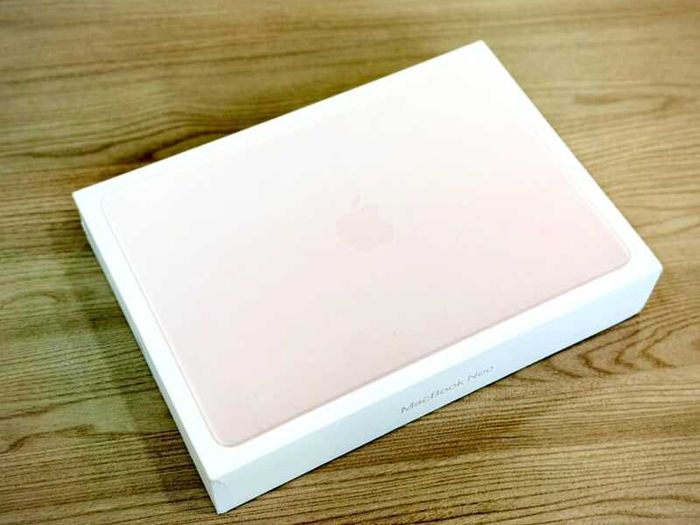 MacBook Neo 13" 2026