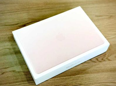 MacBook Neo 13" 2026