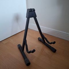 guitar stand