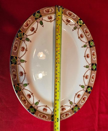 Small Arklow Platter, Alton pattern 812