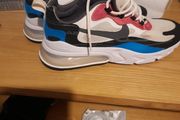 Nike  air max 270 react new  9uk