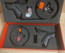 SRAM Red eTap AXS shifter / brake set