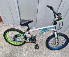 18 Glitch Boys BMX Bike