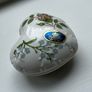 Vintage Aynsley China trinket box Image 3