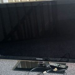 TV samsung 40" not a smart TV