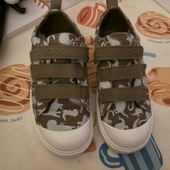 Clarks shoes