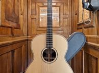 main image for ad Avalon T-30 Tenor Guitar