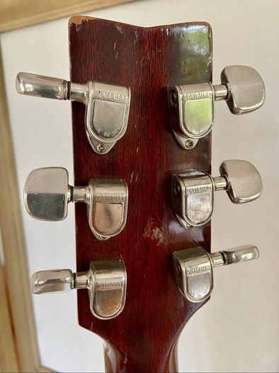 Yamaha FG-200 Vintage 1974 Acoustic Guitar
